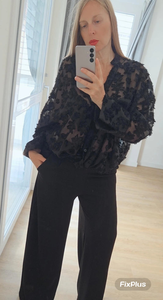 Camicia fiori rilievo