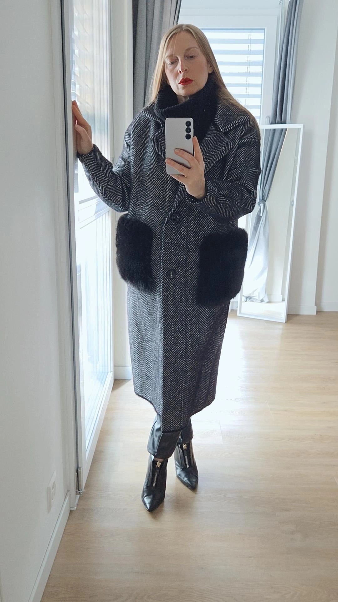 Cappotto tasche eco pelliccia