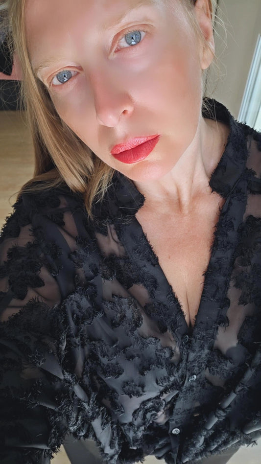 Camicia fiori rilievo