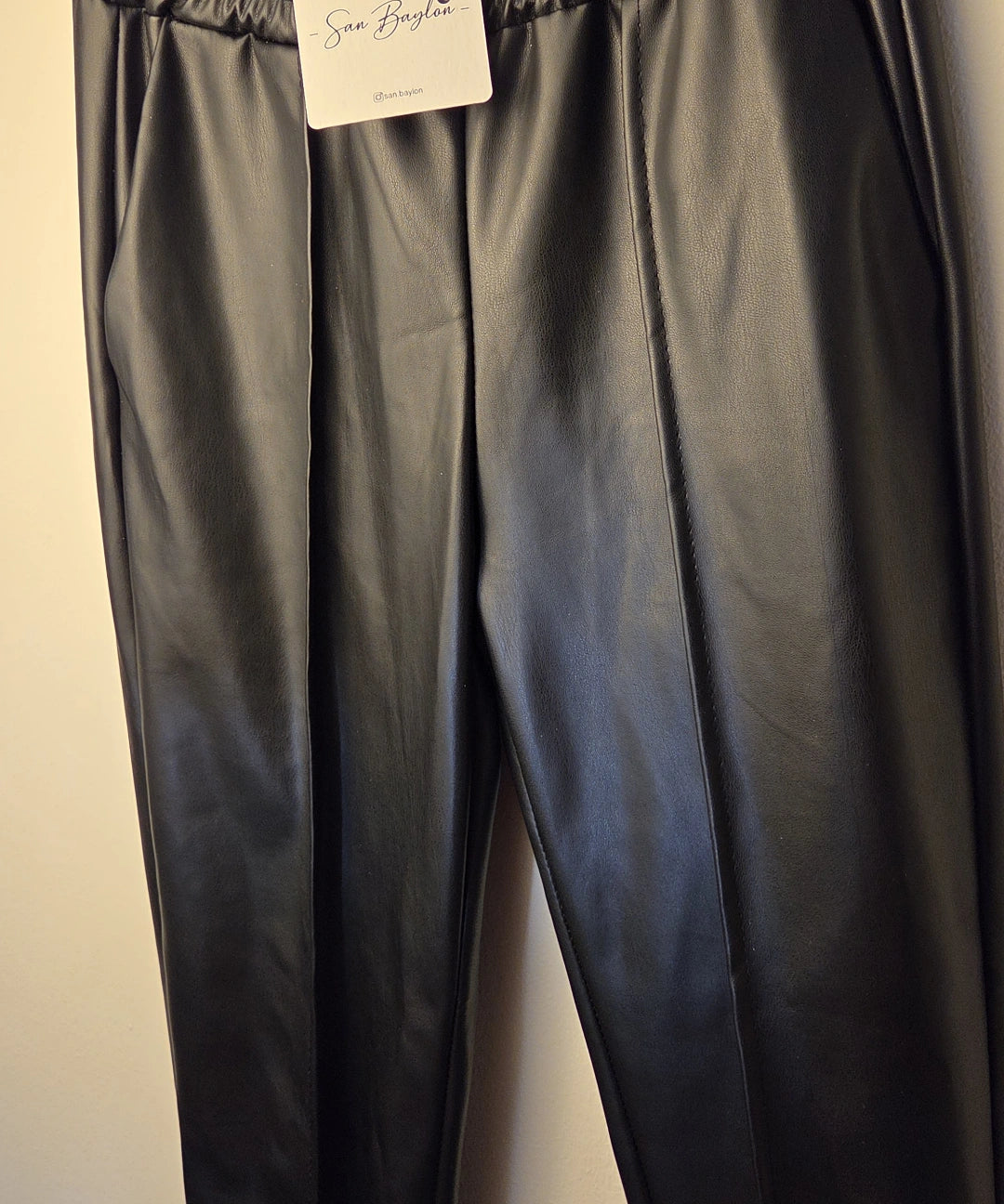 Pantalone eco-pelle