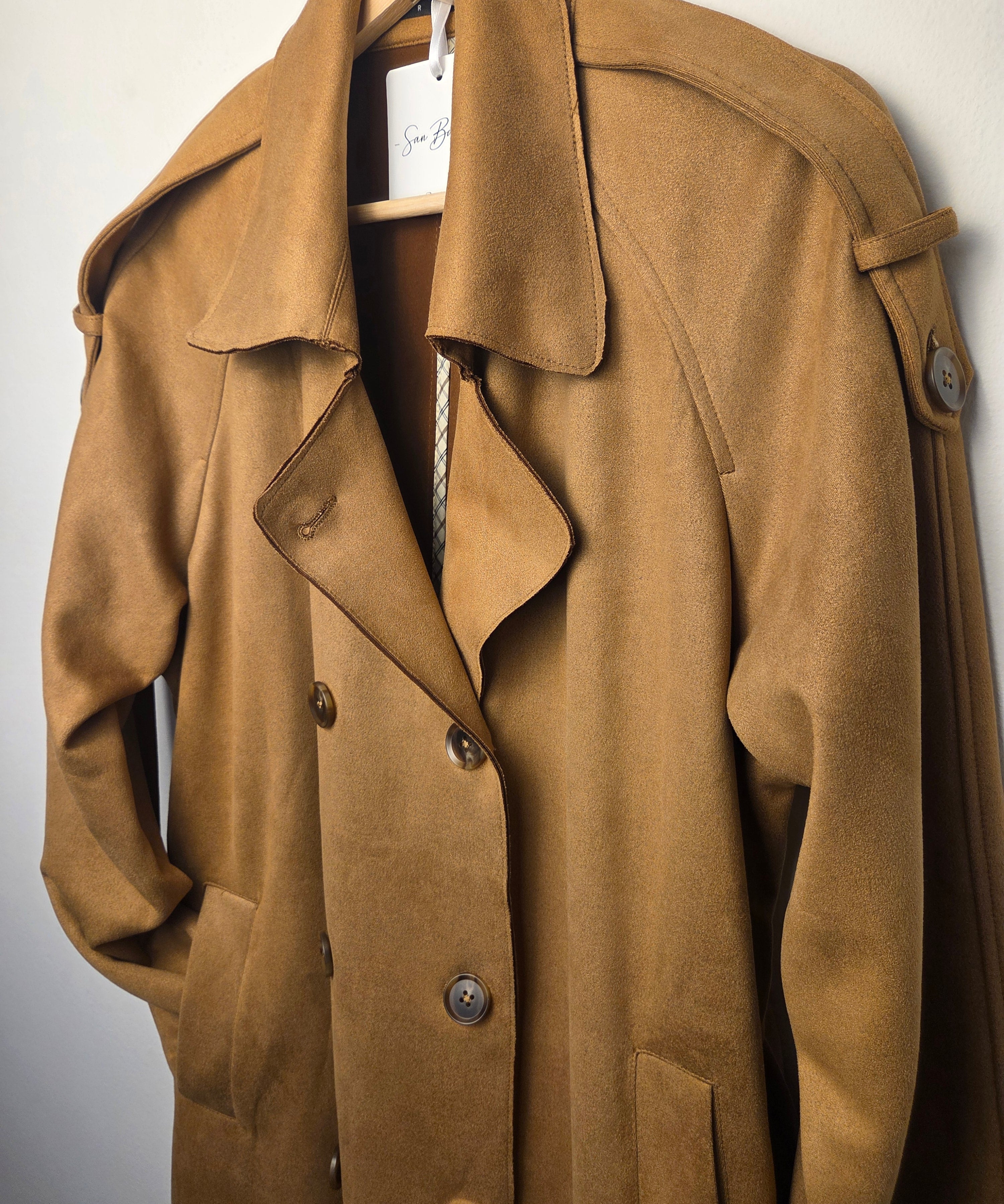 Trench cammello