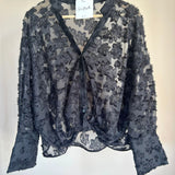 Camicia fiori rilievo